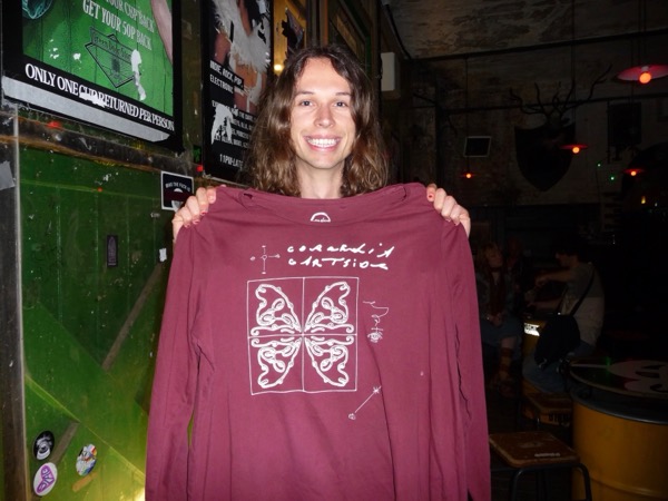fan photo